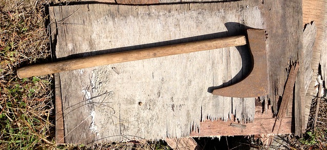 un autre vieille hache 